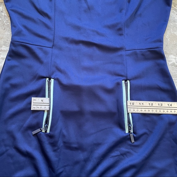 Navy blue fitted Dress - Picture 6 of 6